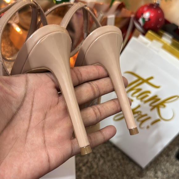 Nice Nude Heels w/Rhinestones and Ankle Strap - Picture 6 of 7
